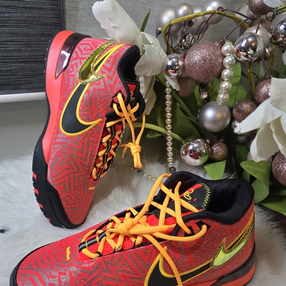 Nike LeBron NXXT Genisus EP Basketbal mens l Shoes size10 New - Picture 2 of 5